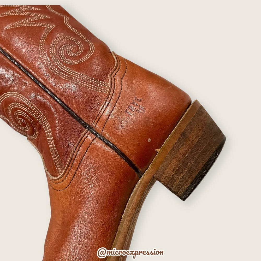 VINTAGE 1990s Frye Brown Tan Leather Pull On Low Heel Western Boho Cowboy Boot - Picture 14 of 16
